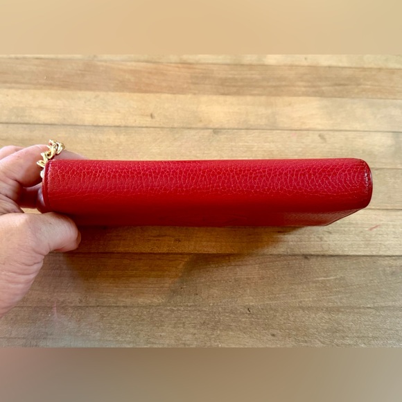 Gucci Red Pebbled Leather Soho Long Wallet w Gold Chain - Picture 3 of 15